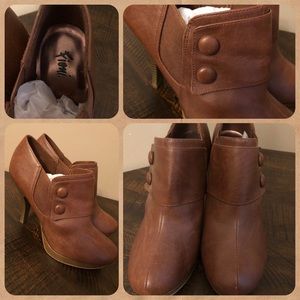 𝕓𝕣𝕠𝕨𝕟 𝕓𝕠𝕠𝕥𝕚𝕖𝕤 🤎